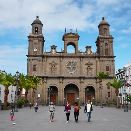 Hostel Tropical House Las Palmas de Gran Canaria